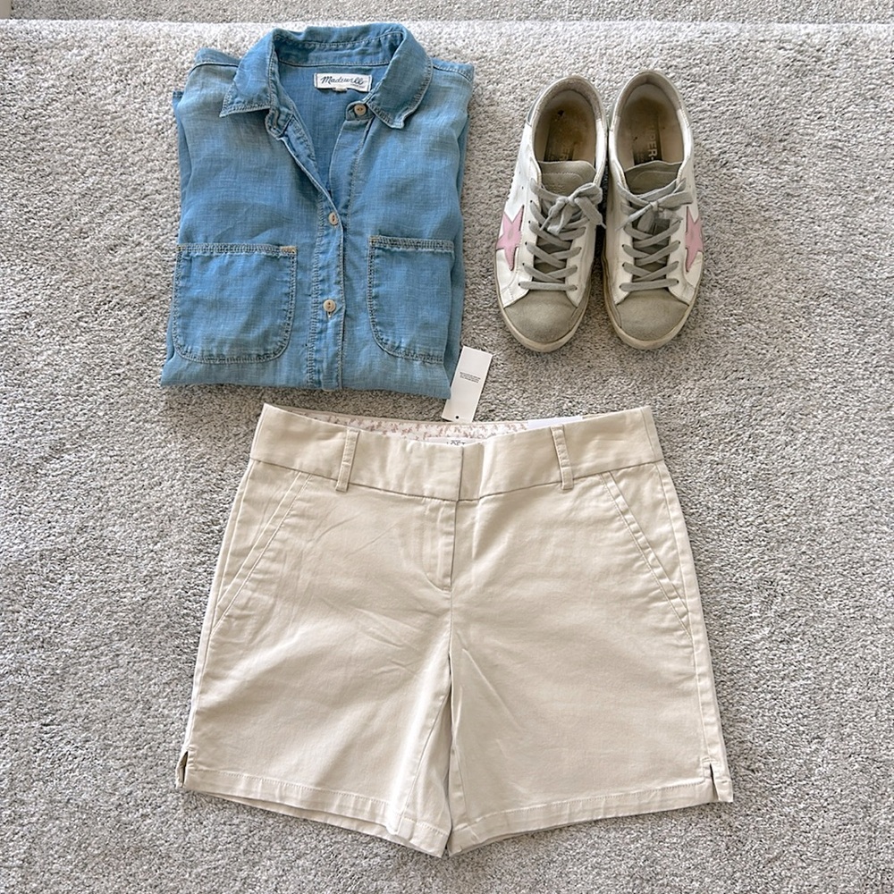 LOFT The Riviera Short in Khaki - Picture 1 of 4